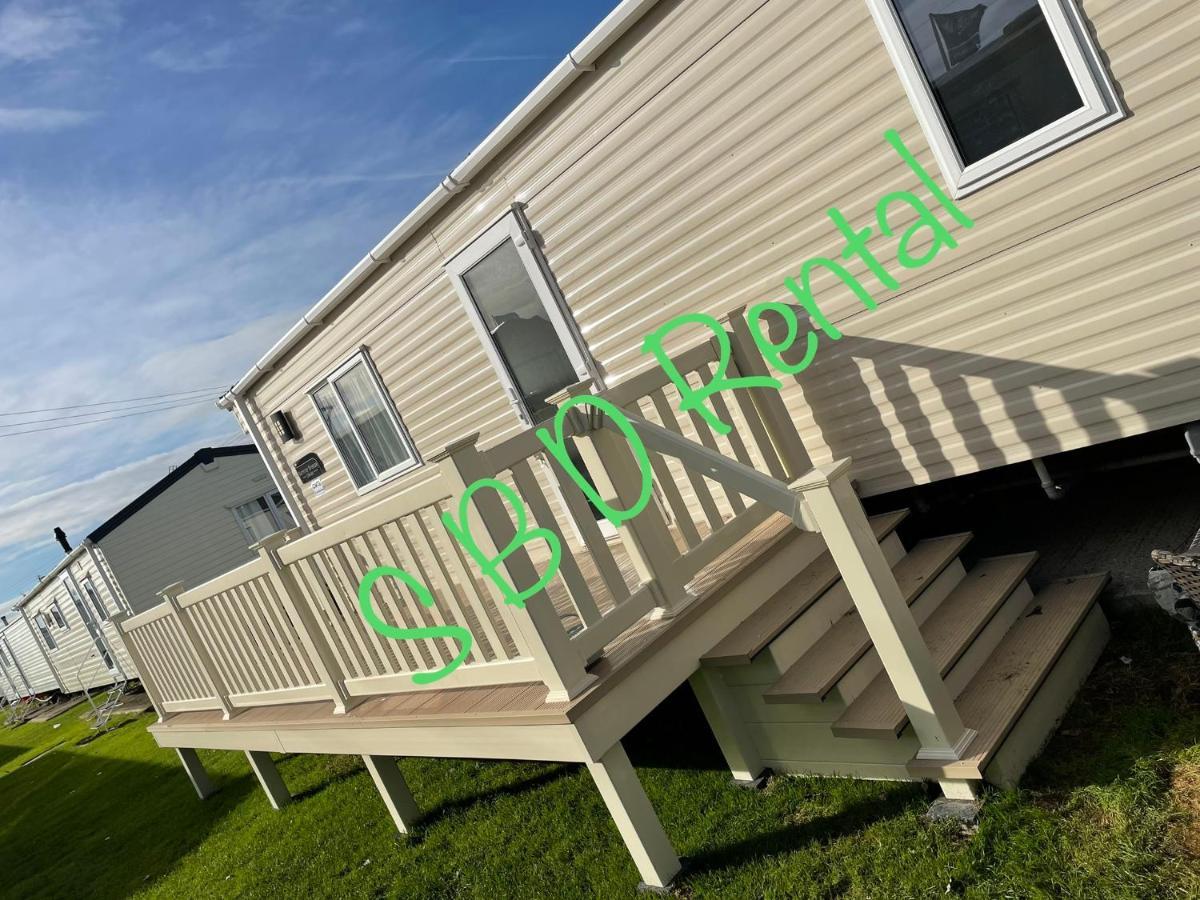 Summer Breeze Deluxe Caravan Rental Saint Osyth Экстерьер фото