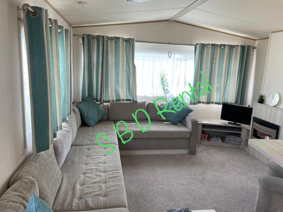 Summer Breeze Deluxe Caravan Rental Saint Osyth Экстерьер фото
